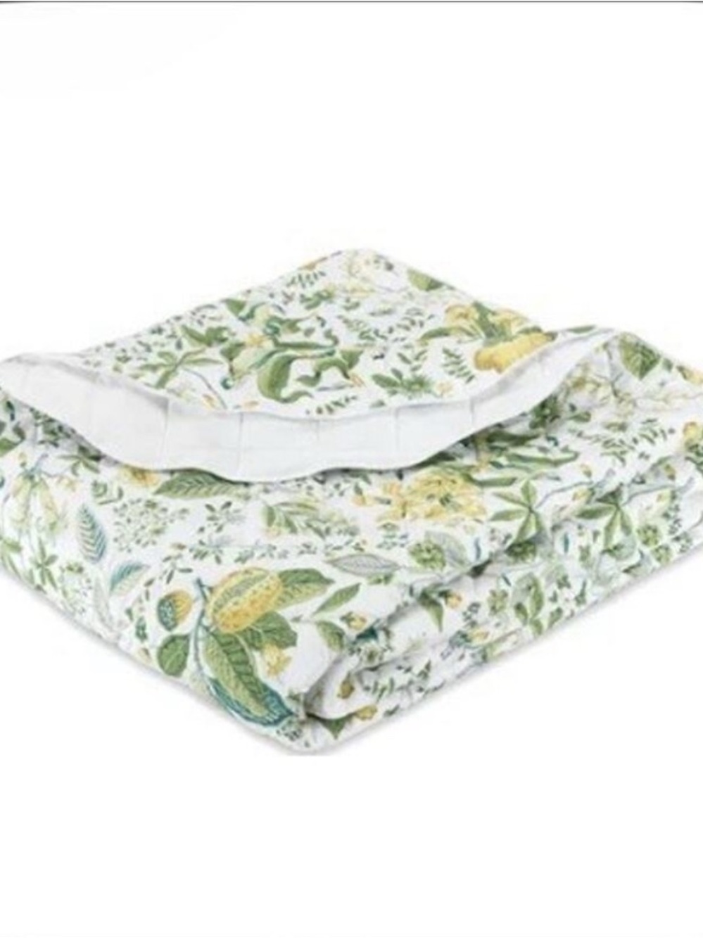 Matouk Schumacher Pomegranate Quilt King Citrus 112" W x 99" L